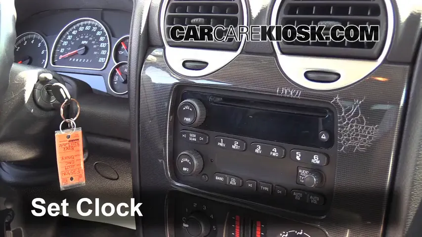 2009 GMC Envoy SLE 4.2L 6 Cyl. Clock